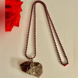 NWOT Necklace Guava Quartz peach orange red raw stone silver wire-wrapped, chain